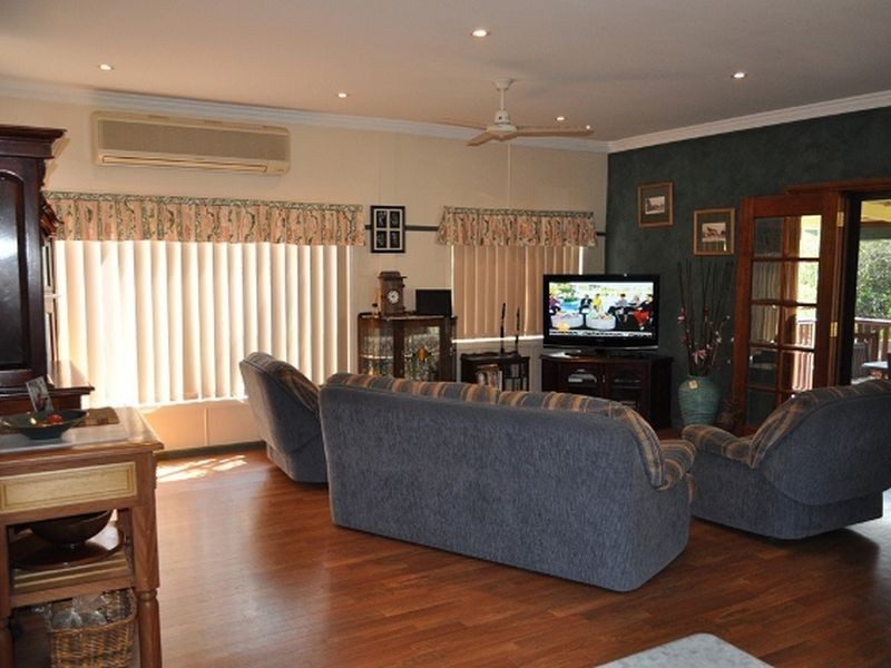 9 East Street, Macksville NSW 2447