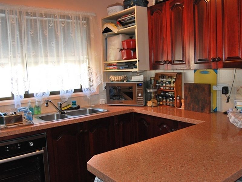 V18 White Albatross Park, Nambucca Heads NSW 2448