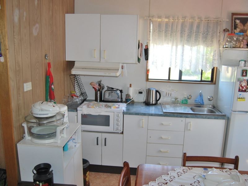 V2 52 WELLINGTON DRIVE (white albatross ), Nambucca Heads NSW 2448