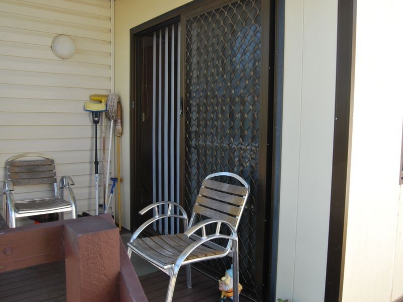V2 52 WELLINGTON DRIVE (white albatross ), Nambucca Heads NSW 2448