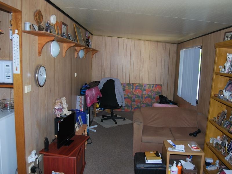 V2 52 WELLINGTON DRIVE (white albatross ), Nambucca Heads NSW 2448