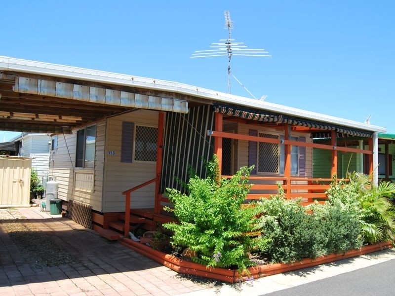 V13 WHITE ALBATROSS PARK, Nambucca Heads NSW 2448
