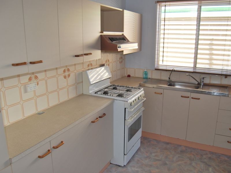 V13 WHITE ALBATROSS PARK, Nambucca Heads NSW 2448