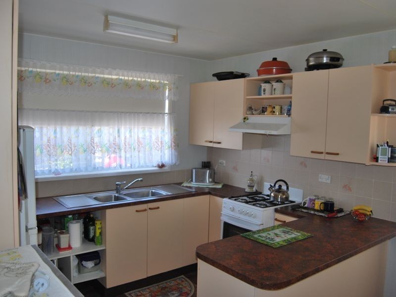 Y16 52 WELLINGTON DRIVE (white albatross ), Nambucca Heads NSW 2448