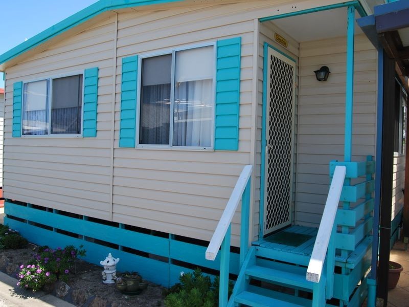 Y16 52 WELLINGTON DRIVE (white albatross ), Nambucca Heads NSW 2448