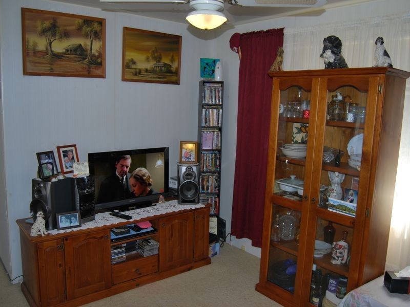 Y16 52 WELLINGTON DRIVE (white albatross ), Nambucca Heads NSW 2448