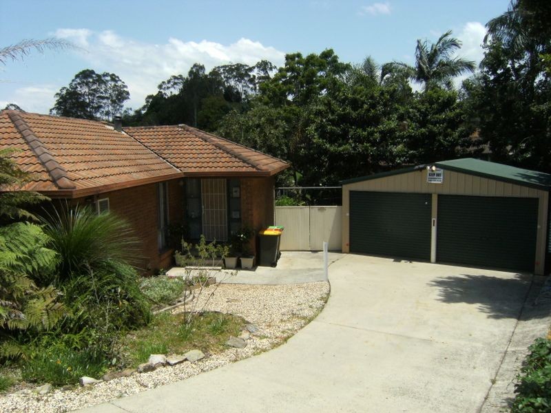 2 Dawkins Cl, Macksville NSW 2447