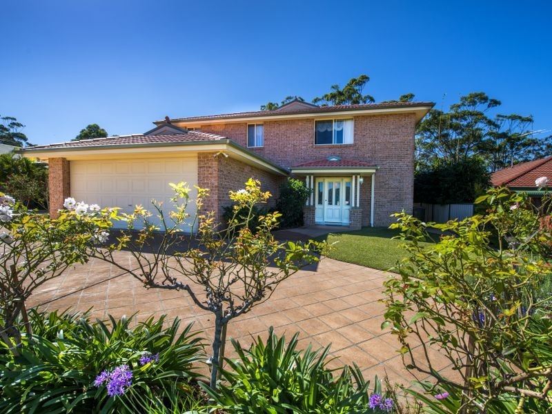 93 Ocean View Dr, Valla Beach NSW 2448