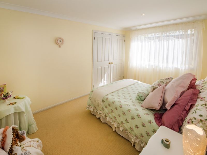 93 Ocean View Dr, Valla Beach NSW 2448