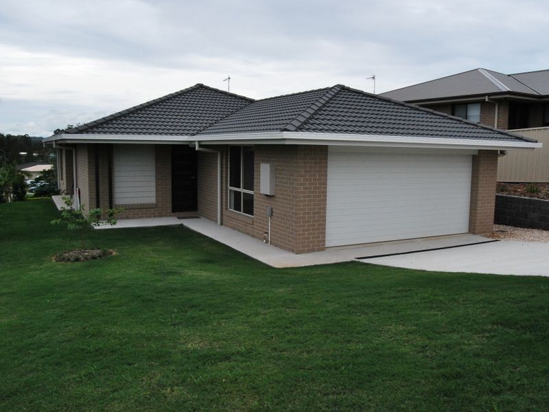 18 Rowe Drive, Macksville NSW 2447