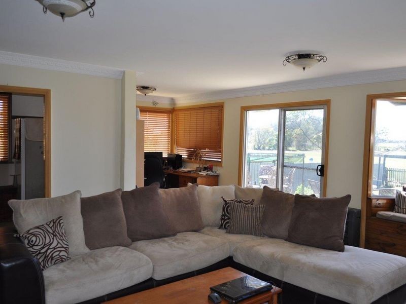 75 East Street, Macksville NSW 2447