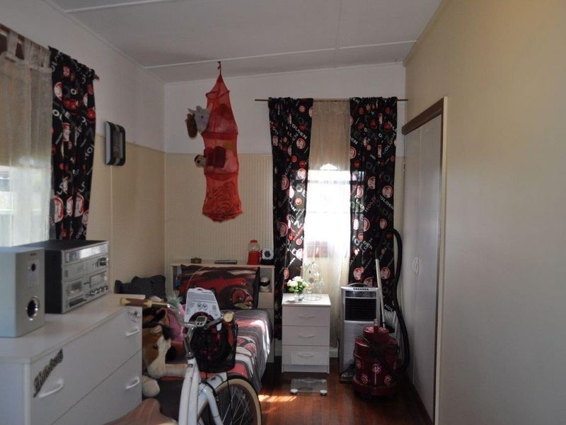 75 East Street, Macksville NSW 2447