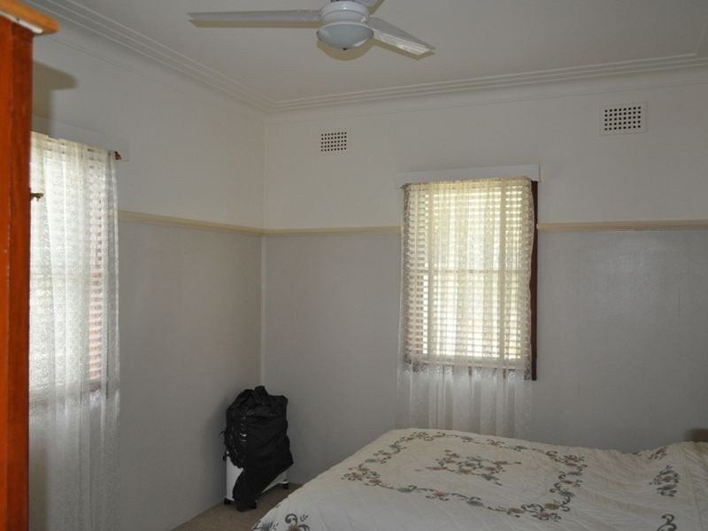 19 Frank St, Macksville NSW 2447