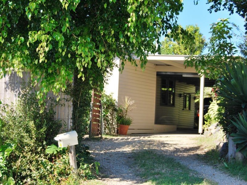 15 NELSON, Nambucca Heads NSW 2448