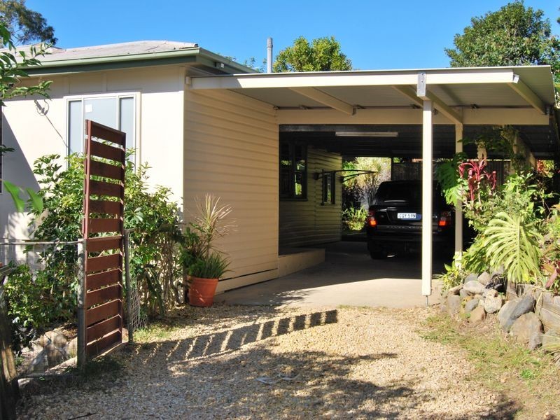 15 NELSON, Nambucca Heads NSW 2448