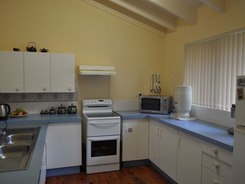 6 Mclennans Lane, Macksville NSW 2447