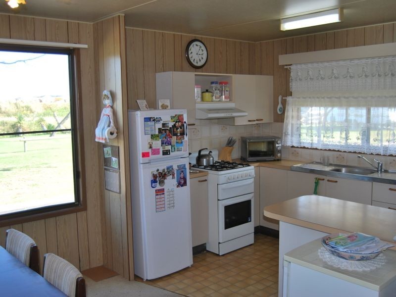 V15-52 Wellington Drive, Nambucca Heads NSW 2448