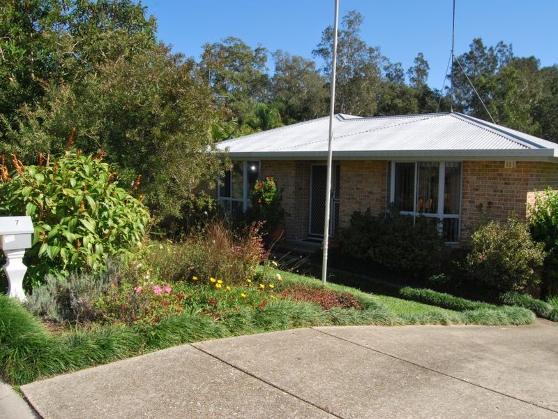 7 Doncaster Pl, Hyland Park NSW 2448