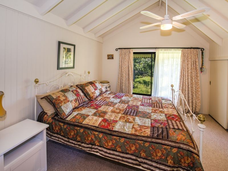 208 Mitchells Rd, Valla NSW 2448
