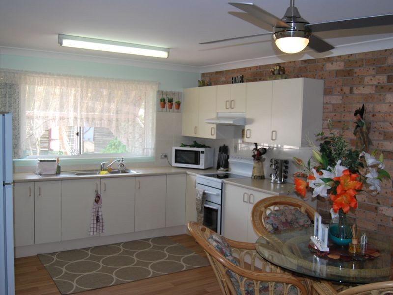 2 Doncaster Pl, Hyland Park NSW 2448