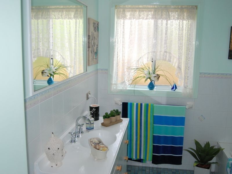 2 Doncaster Pl, Hyland Park NSW 2448