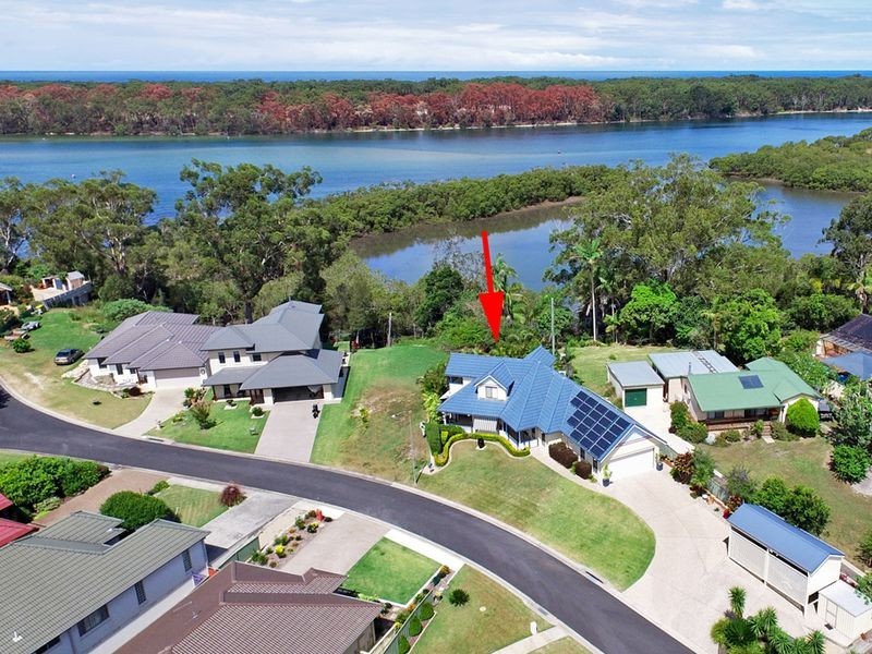 1 Edgewater Dr, Nambucca Heads NSW 2448