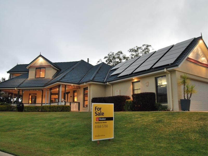 1 Edgewater Dr, Nambucca Heads NSW 2448