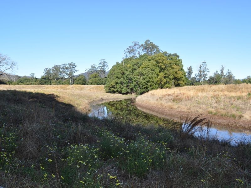 237 Simpsons Ridge Rd, Bowraville NSW 2449