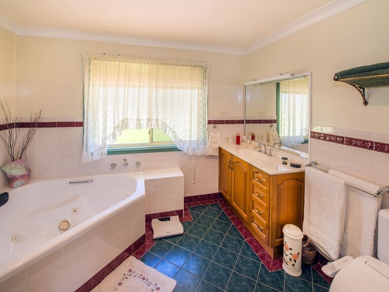 24 kimberley Grove, Nambucca Heads NSW 2448