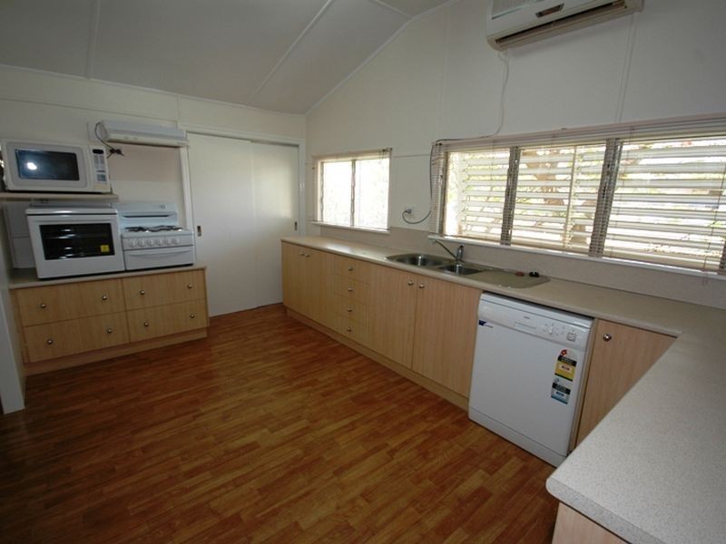 160 Crane street, Longreach QLD 4730