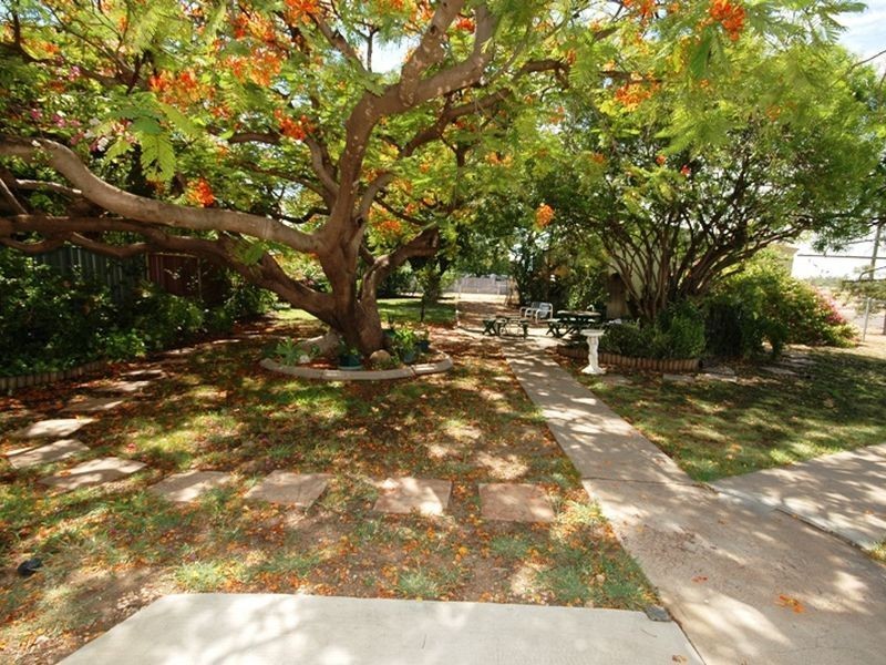 160 Crane street, Longreach QLD 4730