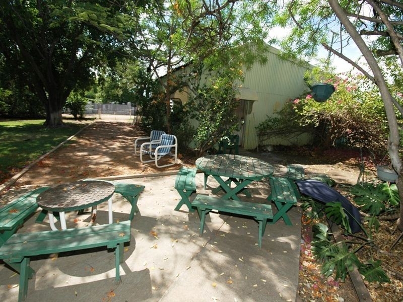 160 Crane street, Longreach QLD 4730