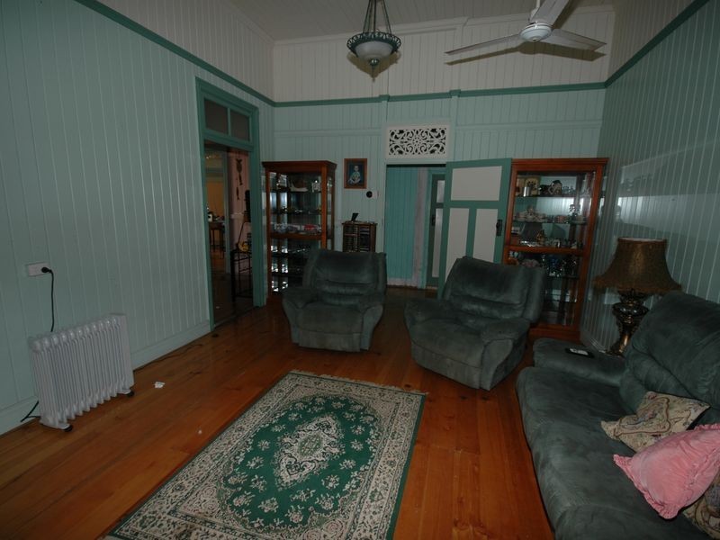 55 Fir Street, Barcaldine QLD 4725