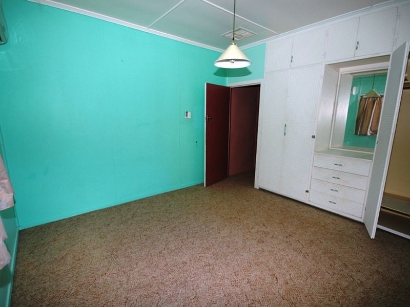 29 Galah street, Longreach QLD 4730