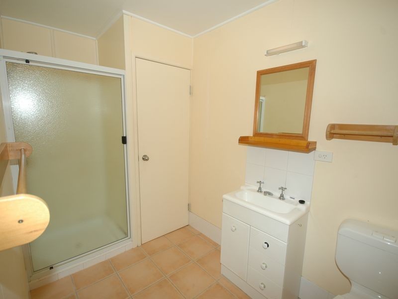 136 Galah Street, Longreach QLD 4730