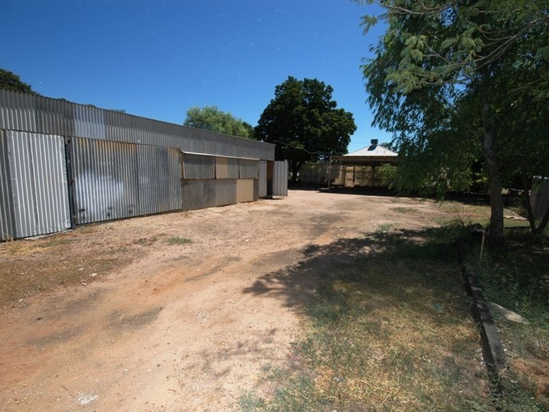 136 Galah Street, Longreach QLD 4730