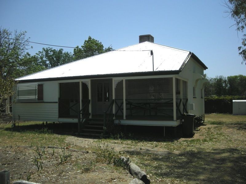 33 Garden Street, Blackall QLD 4472