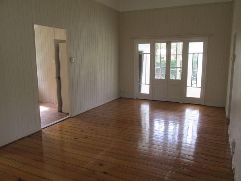 33 Garden Street, Blackall QLD 4472