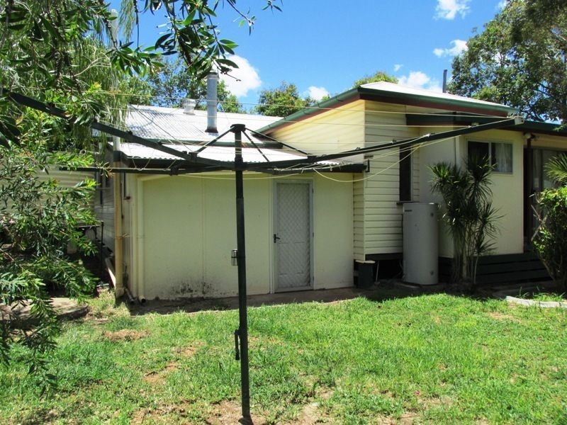 2 Goldston Street, Alpha QLD 4724