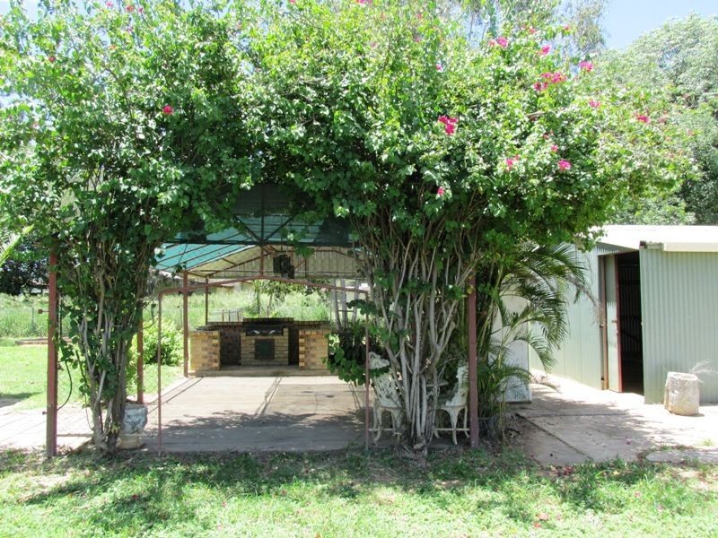 2 Goldston Street, Alpha QLD 4724