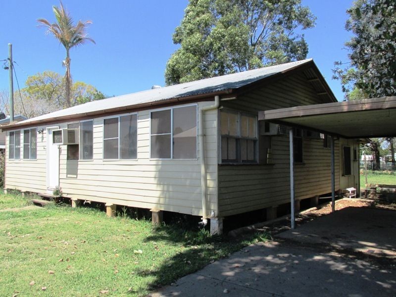 4 Goldston Street, Alpha QLD 4724