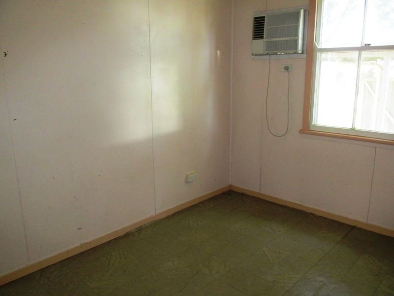 4 Goldston Street, Alpha QLD 4724