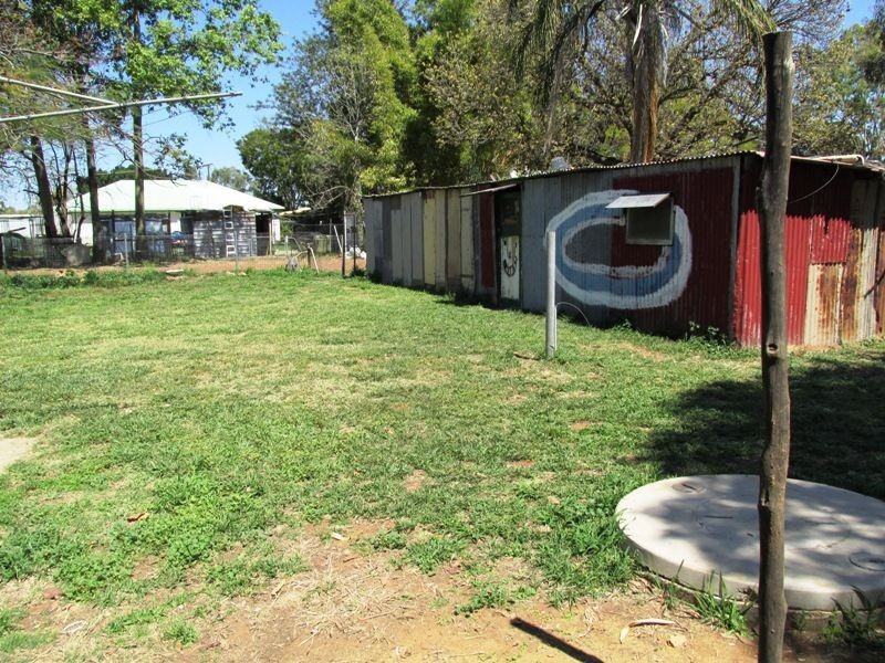 4 Goldston Street, Alpha QLD 4724