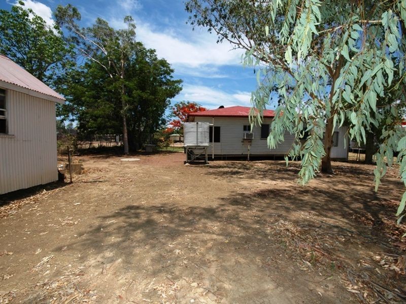 1 WELLSHOT STREET, Ilfracombe QLD 4727