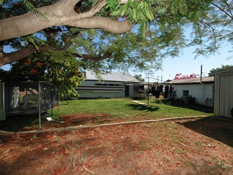 30 Quail street, Longreach QLD 4730