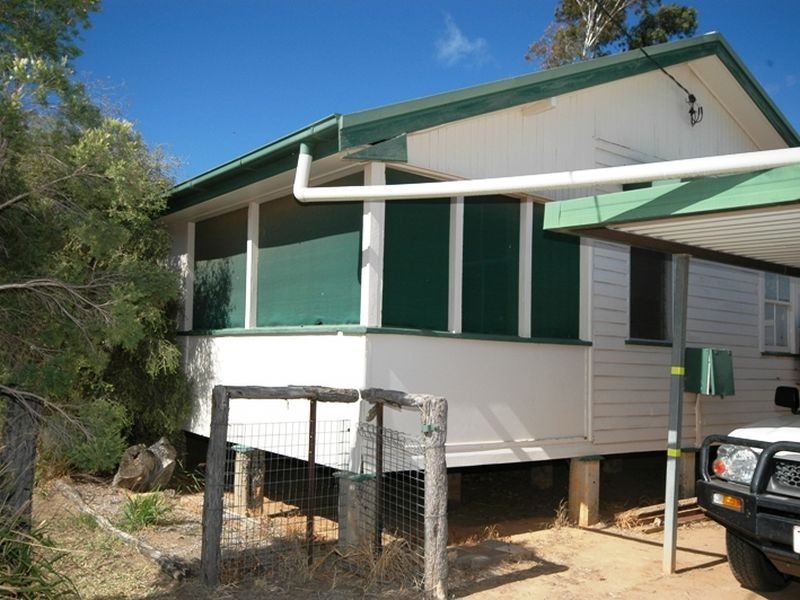 40 Ivy Street, Blackall QLD 4472