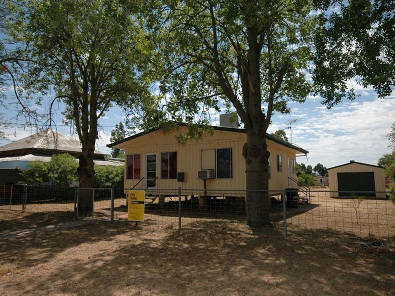 86 Crane street, Longreach QLD 4730