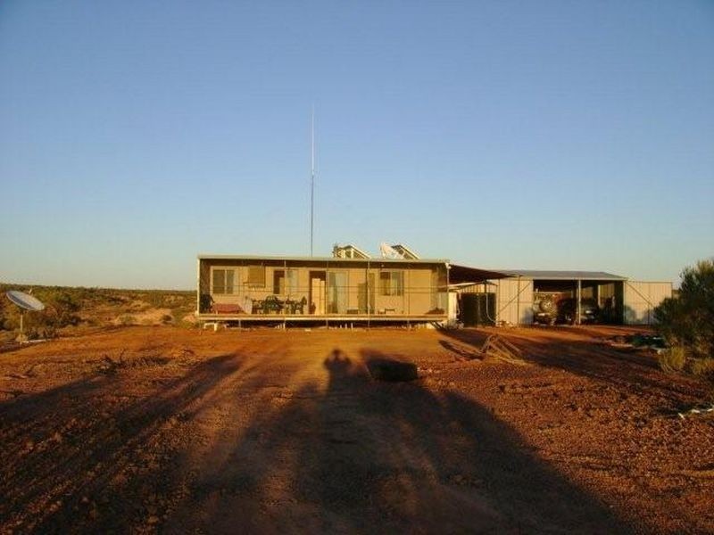 135 EAGLE STREET, Longreach QLD 4730