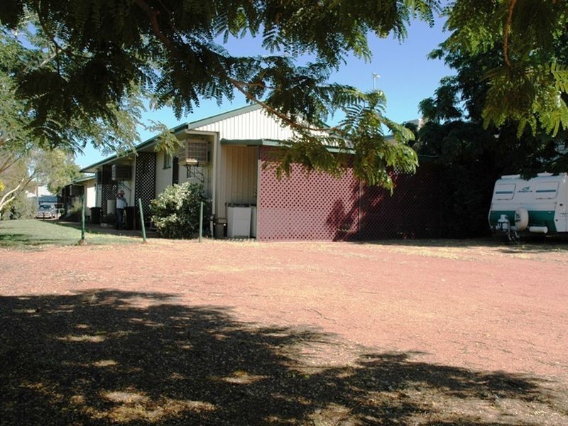148 Eagle street, Longreach QLD 4730