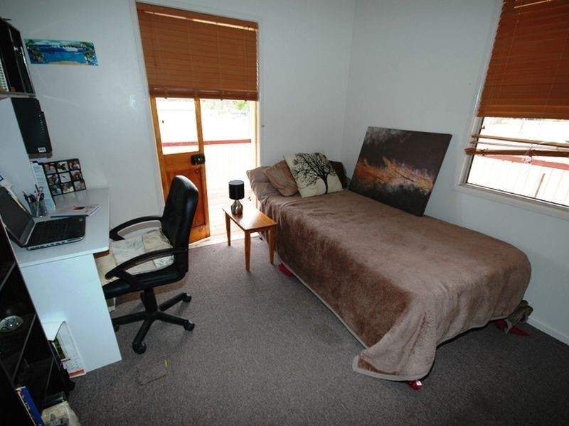 37 Swallow street, Longreach QLD 4730